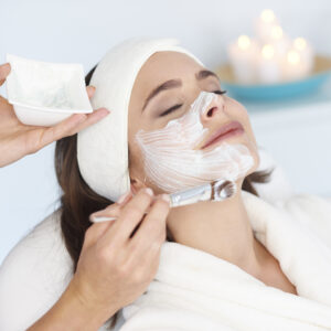 Best-Selling Makeup Essential for Flawless, Long-Lasting Beauty
